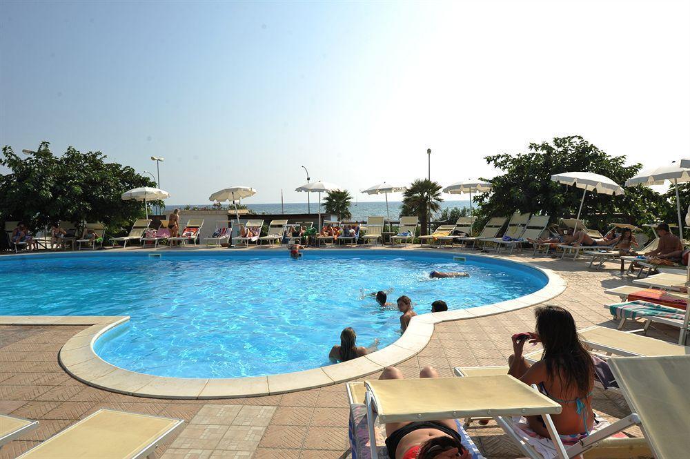 Villaggio Club Eden Torre Ovo Dış mekan fotoğraf