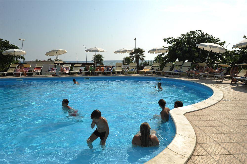 Villaggio Club Eden Torre Ovo Dış mekan fotoğraf